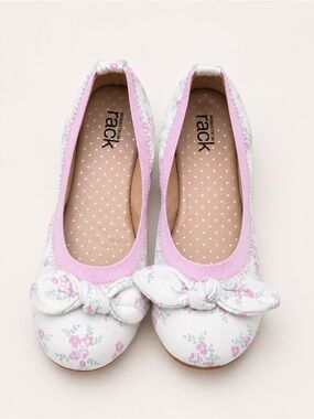 Nordstrom Rack Floral Bow Ballet Flats in Lavender and White / Whimsical